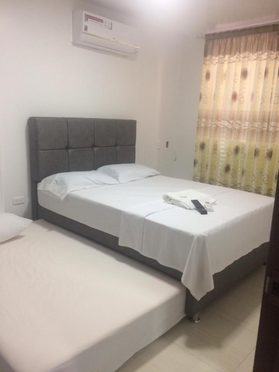 Hostal Piedra Del Sol Флоридабланка Экстерьер фото